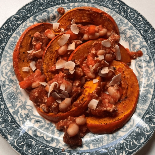Courge rôtie aux haricots blancs