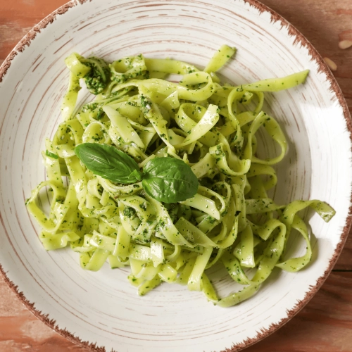 Tagliatelles au pesto de mâche