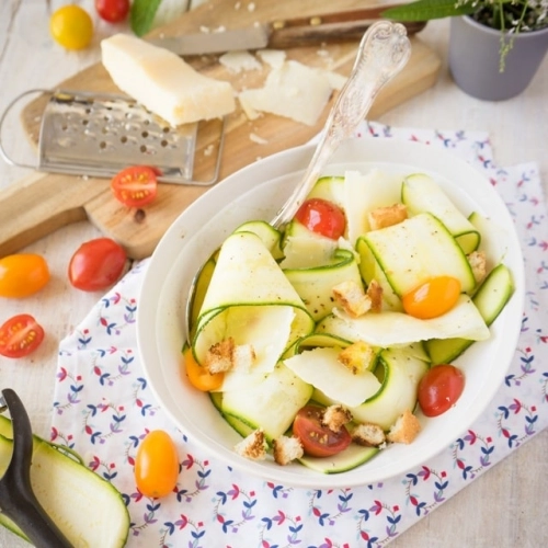 Salade de courgettes au parmesan