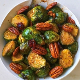 Choux de Bruxelles glacés au balsamique