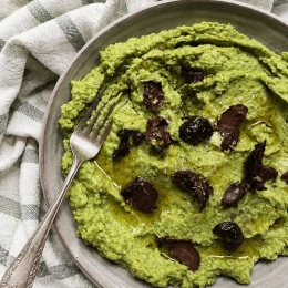 Crème avocat, petits pois et basilic