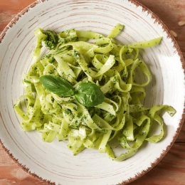 Tagliatelles au pesto de mâche