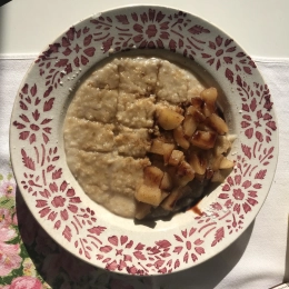 Porridge à l'anglaise aux pommes