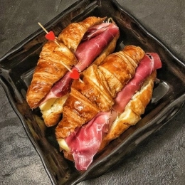 Croissant à la raclette