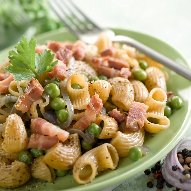 Pâtes aux petits pois à la française