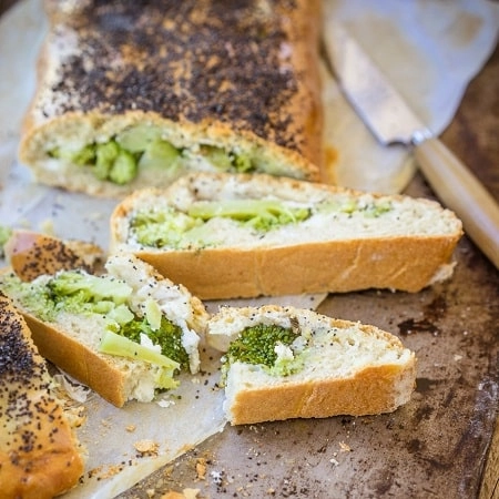 Chausson au brocoli et fromage de chèvre