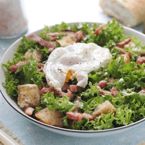 Salade lyonnaise