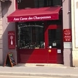 AUX CAVES DES CHARPENNES